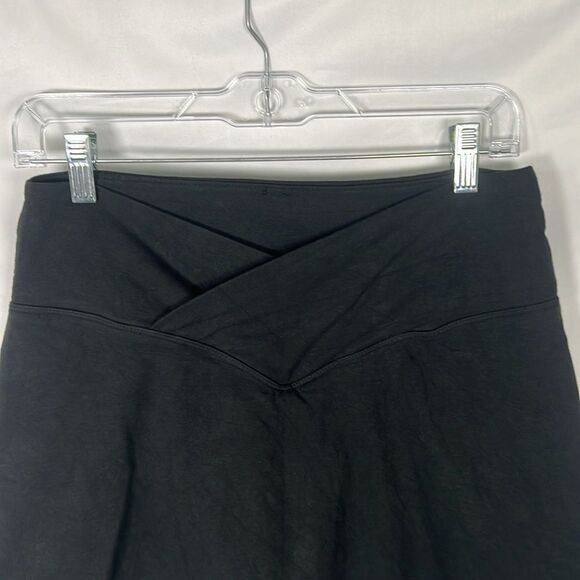 PINK Victorias Secret Crossover skort Black size Large - Picture 4 of 8